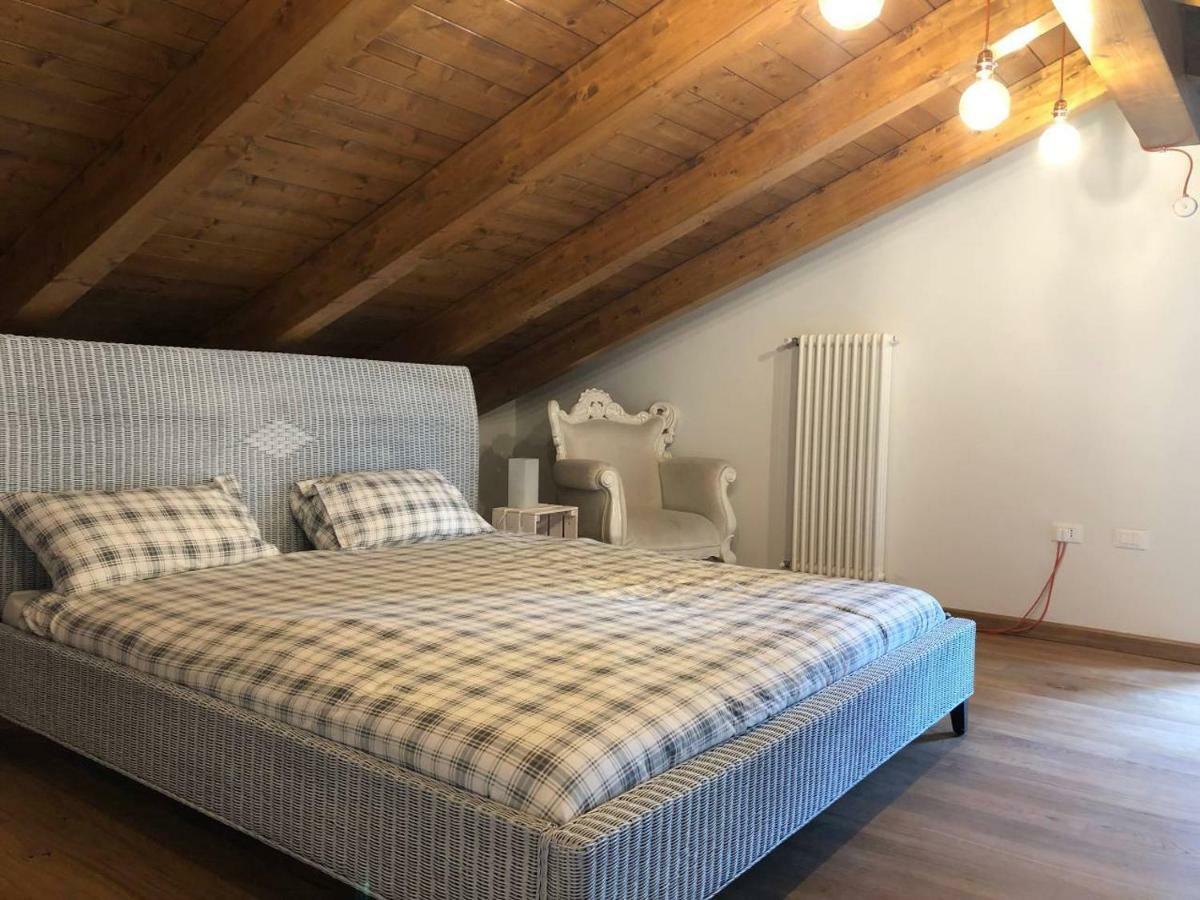 피네롤로 Casa Di Miele 빌라 외부 사진